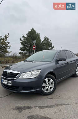 Лифтбек Skoda Octavia 2011 в Мене