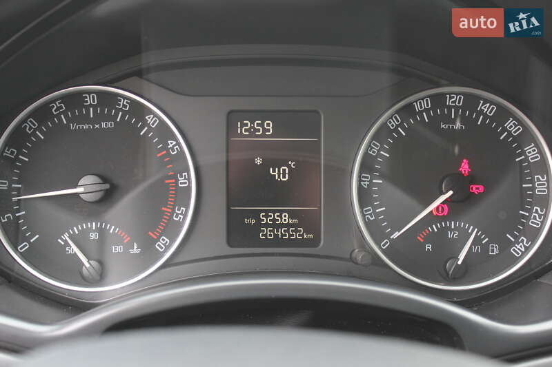 Ліфтбек Skoda Octavia 2009 в Дніпрі фото 16 Ліфтбек Skoda Octavia 2009 в Дніпрі