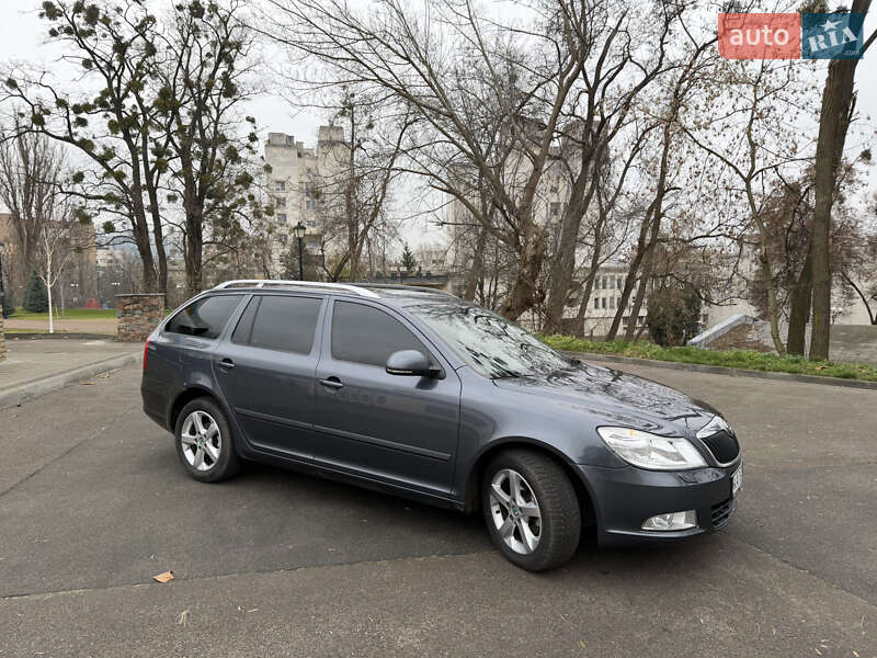Универсал Skoda Octavia 2012 в Киеве