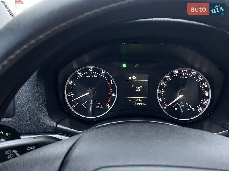 Универсал Skoda Octavia 2009 в Виннице