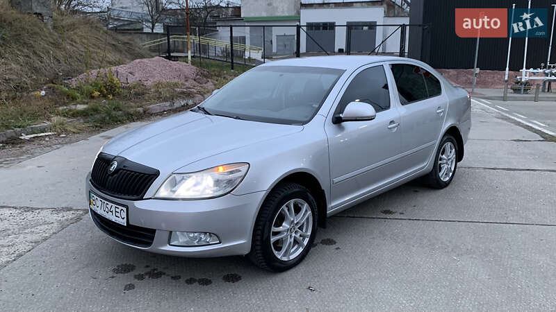 Skoda Octavia 2011 Skoda Octavia 2011