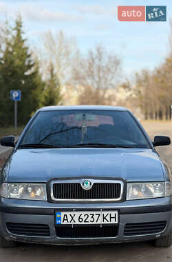 Лифтбек Skoda Octavia 2002 в Харькове
