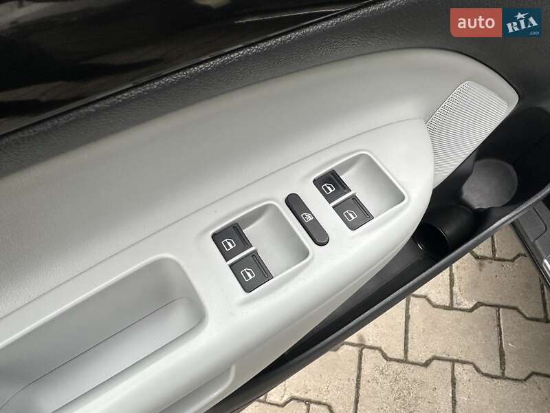 Универсал Skoda Octavia 2012 в Луцке фото 26 Универсал Skoda Octavia 2012 в Луцке