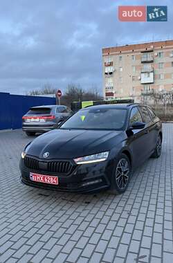 Універсал Skoda Octavia 2022 в Шепетівці