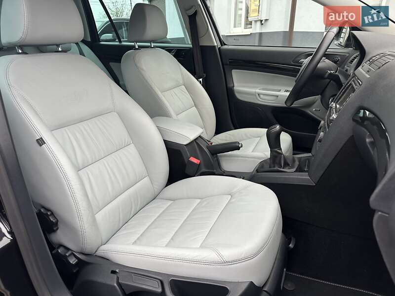 Универсал Skoda Octavia 2012 в Луцке фото 54 Универсал Skoda Octavia 2012 в Луцке