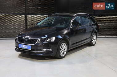 Универсал Skoda Octavia 2019 в Луцке