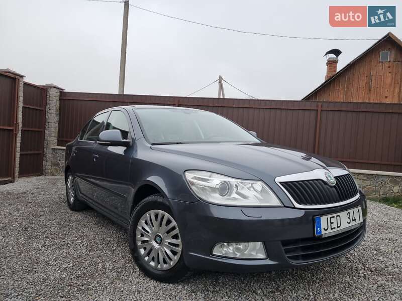 Skoda Octavia 2012 Skoda Octavia 2012