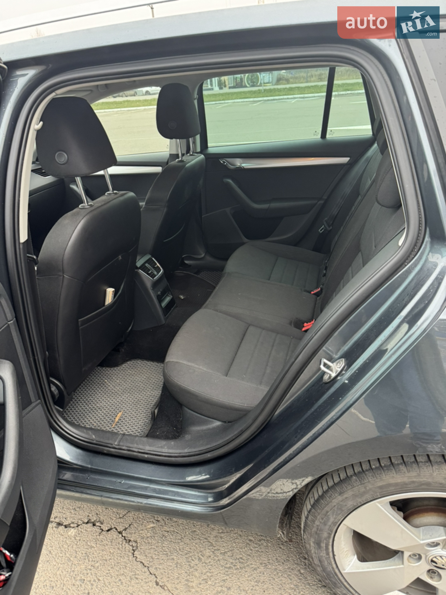 2014 Skoda Octavia - мініатюра 23
