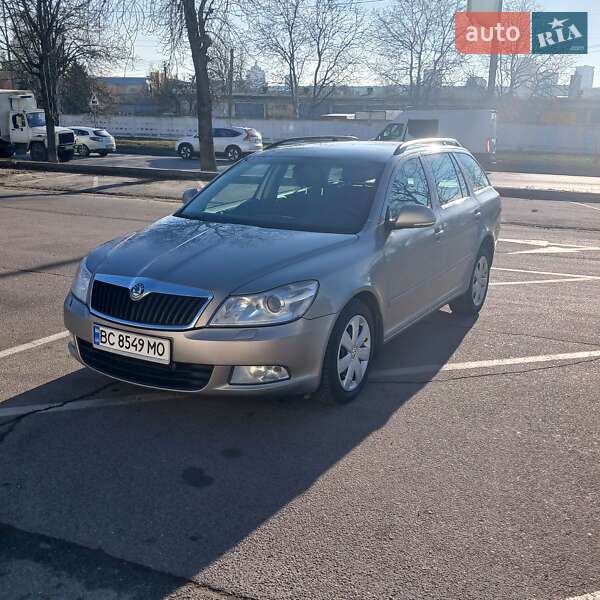 Skoda Octavia 2011