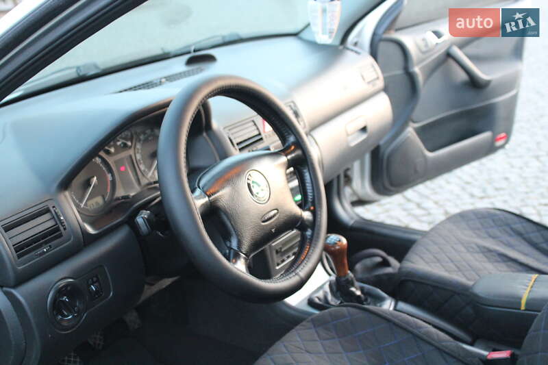 Ліфтбек Skoda Octavia 2004 в Жовкві фото 11 Ліфтбек Skoda Octavia 2004 в Жовкві