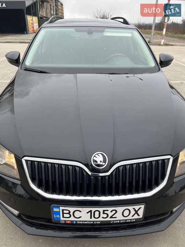 Универсал Skoda Octavia 2015 в Радехове