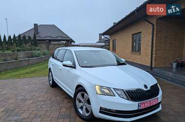 Універсал Skoda Octavia 2018 в Луцьку