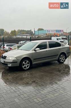 Лифтбек Skoda Octavia 2007 в Черкассах