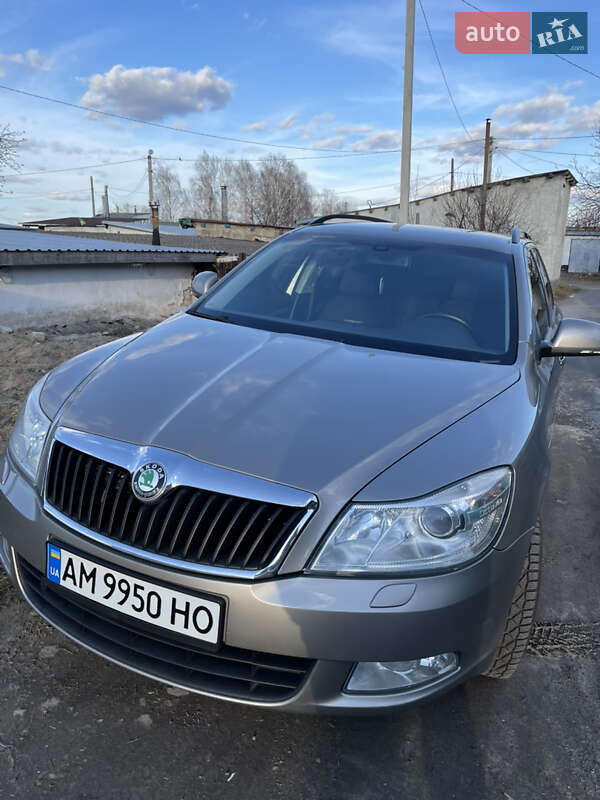 Универсал Skoda Octavia 2009 в Звягеле фото 2 Универсал Skoda Octavia 2009 в Звягеле