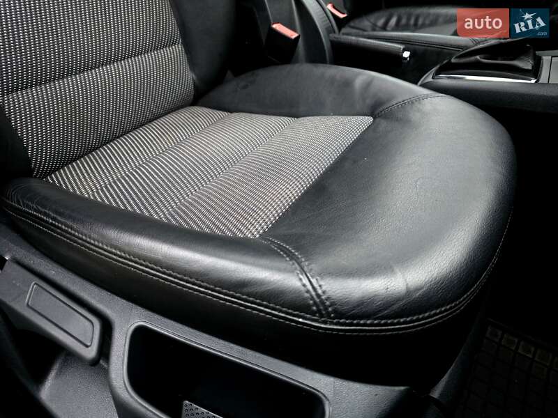 Лифтбек Skoda Octavia 2012 в Полтаве фото 65 Лифтбек Skoda Octavia 2012 в Полтаве