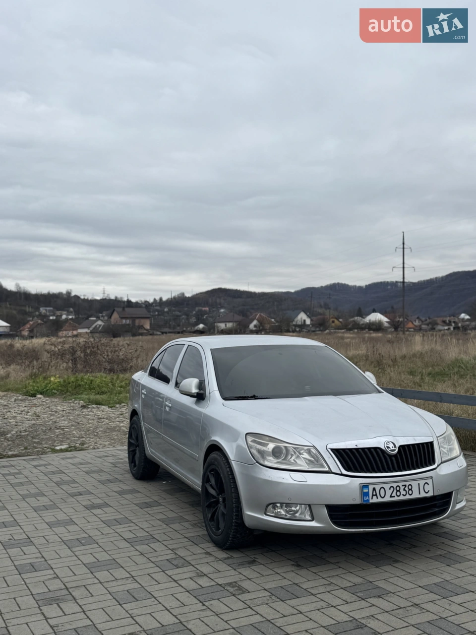 2010 Skoda Octavia - мініатюра 13
