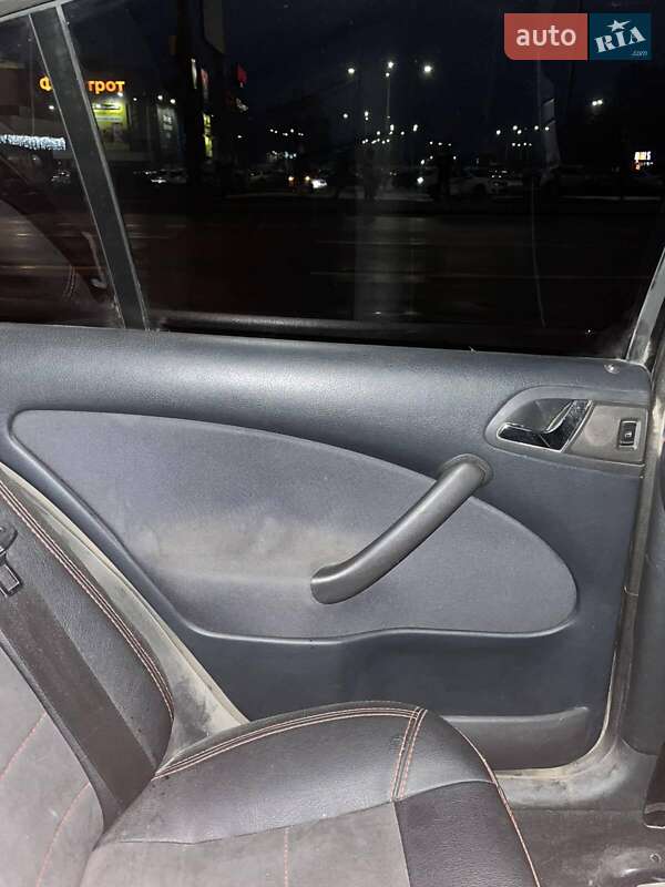 Лифтбек Skoda Octavia 2008 в Днепре