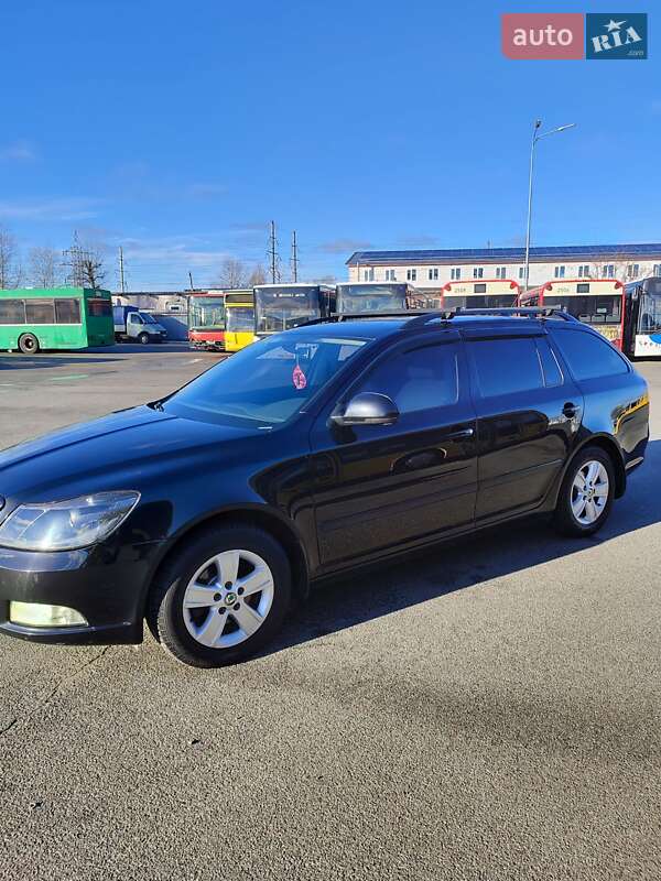 Универсал Skoda Octavia 2012 в Киеве