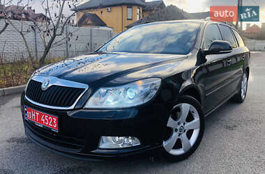 Універсал Skoda Octavia 2011 в Харкові