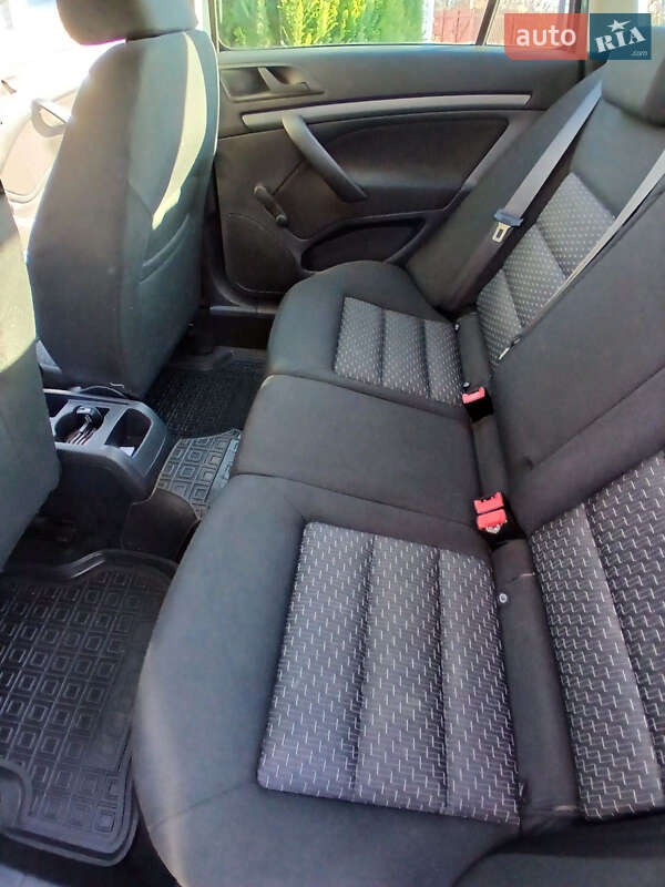 Универсал Skoda Octavia 2009 в Чернигове