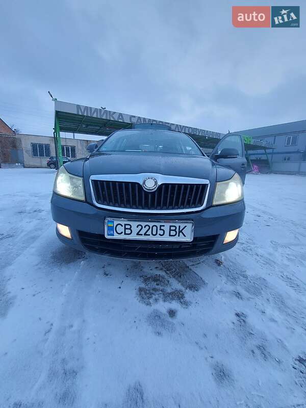 Универсал Skoda Octavia 2010 в Чернигове