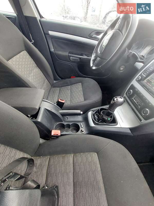 Универсал Skoda Octavia 2010 в Чернигове