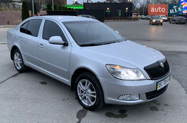 Лифтбек Skoda Octavia 2011 в Львове