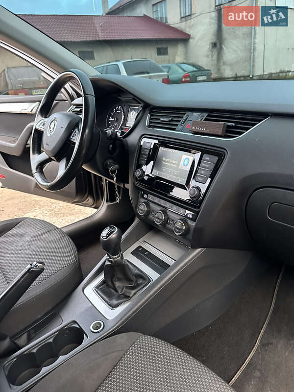 Универсал Skoda Octavia 2014 в Бродах фото 11 Универсал Skoda Octavia 2014 в Бродах
