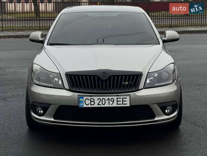 Лифтбек Skoda Octavia 2010 в Чернигове