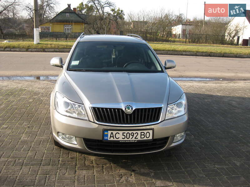 Skoda Octavia 2012 Skoda Octavia 2012