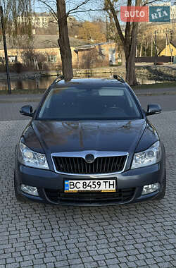 Универсал Skoda Octavia 2010 в Львове