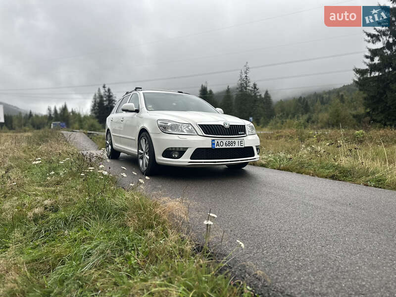 Универсал Skoda Octavia 2011 в Ужгороде