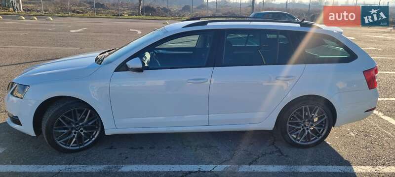 Универсал Skoda Octavia 2017 в Черновцах