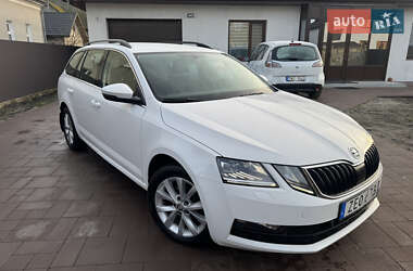 Універсал Skoda Octavia 2018 в Радивиліві