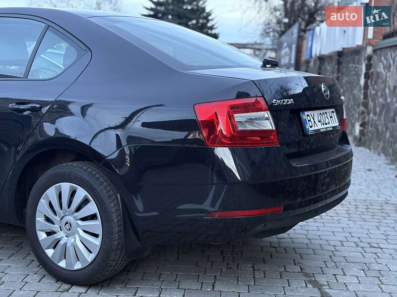 Лифтбек Skoda Octavia 2018 в Львове