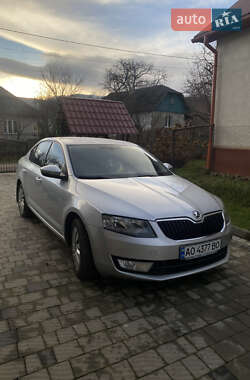 Лифтбек Skoda Octavia 2013 в Ужгороде