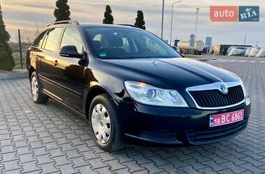 Универсал Skoda Octavia 2011 в Ровно