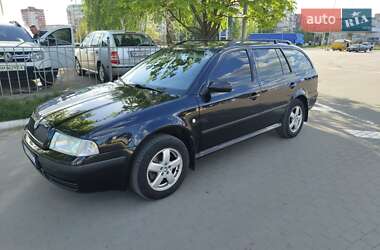 Универсал Skoda Octavia 2006 в Сумах