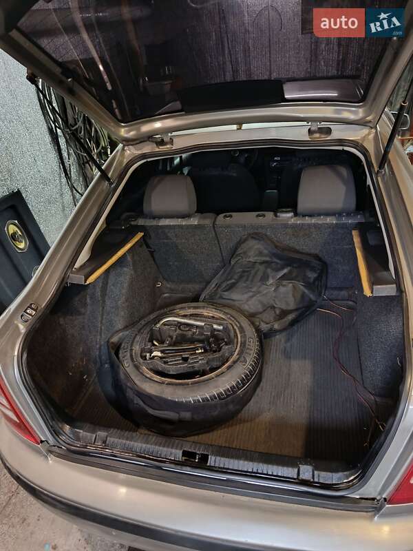 Лифтбек Skoda Octavia 2006 в Хмельнике фото 25 Лифтбек Skoda Octavia 2006 в Хмельнике