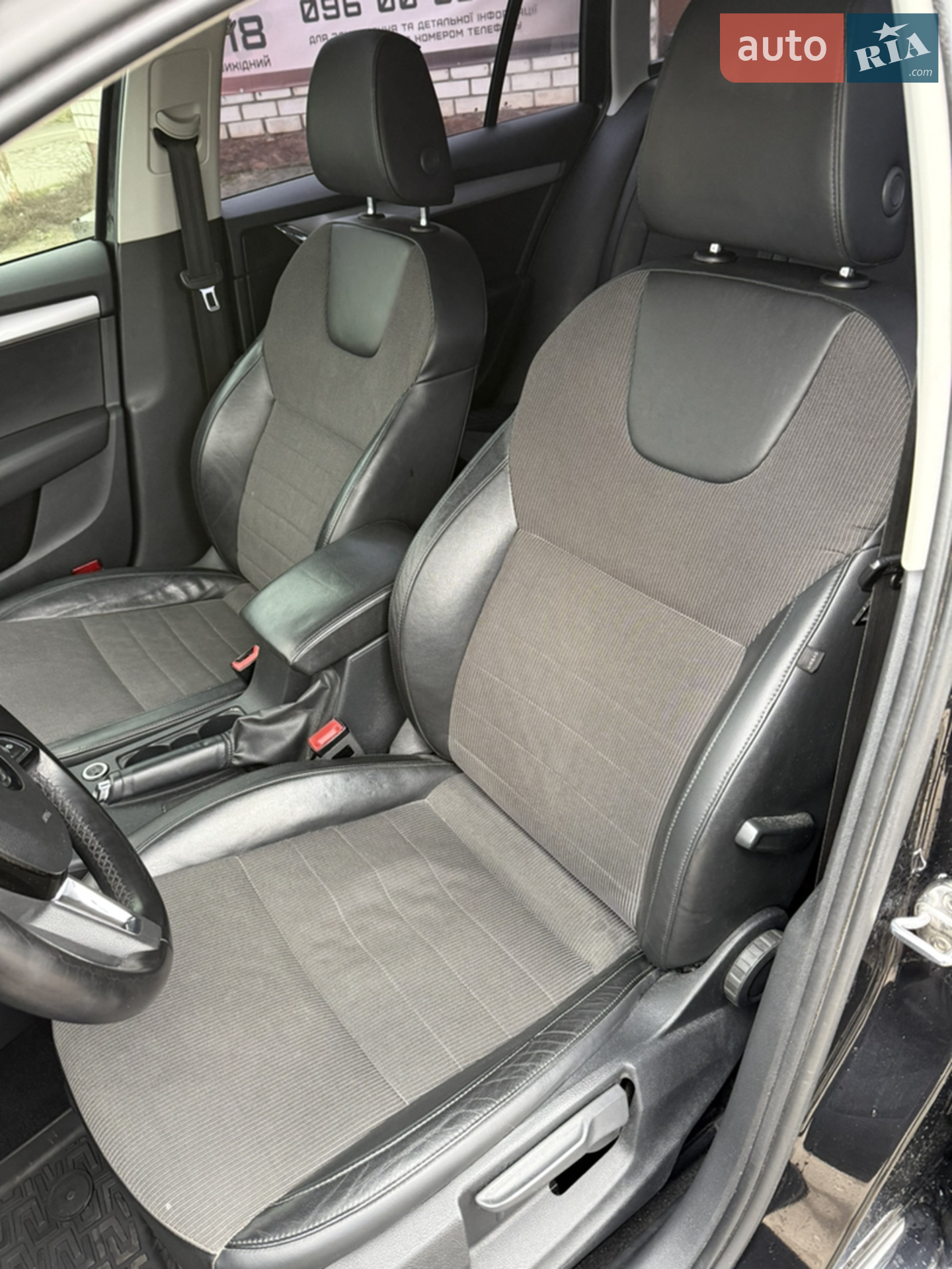 2013 Skoda Octavia - мініатюра 27