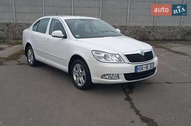 Лифтбек Skoda Octavia 2010 в Виннице