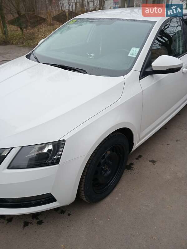 Ліфтбек Skoda Octavia 2018 в Деражні