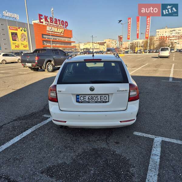 Універсал Skoda Octavia 2009 в Чернівцях