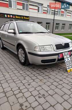 Універсал Skoda Octavia 2006 в Кам'янець-Подільському