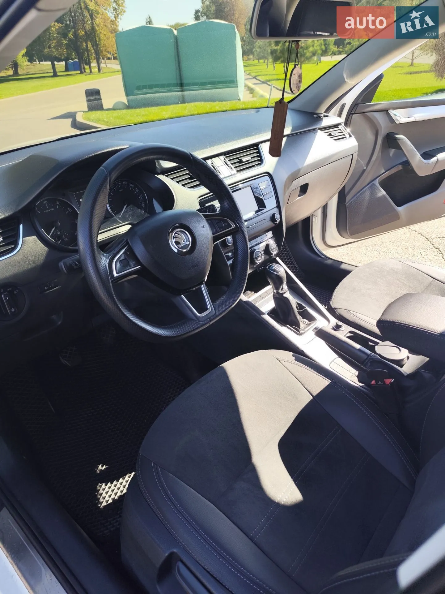 2016 Skoda Octavia - мініатюра 13