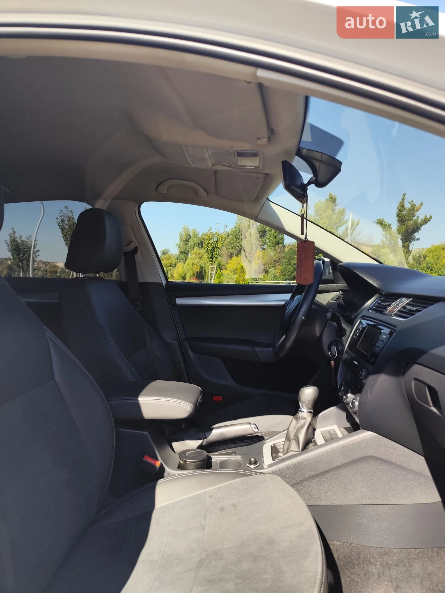 2016 Skoda Octavia - мініатюра 14