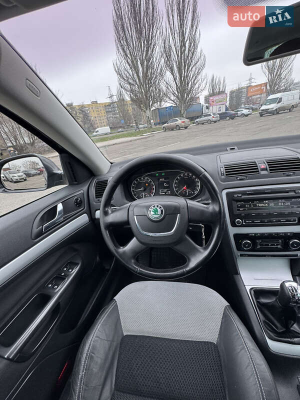 Універсал Skoda Octavia 2010 в Дніпрі фото 20 Універсал Skoda Octavia 2010 в Дніпрі