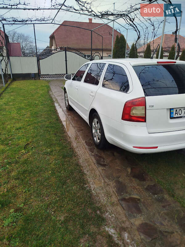 Універсал Skoda Octavia 2011 в Ільниці