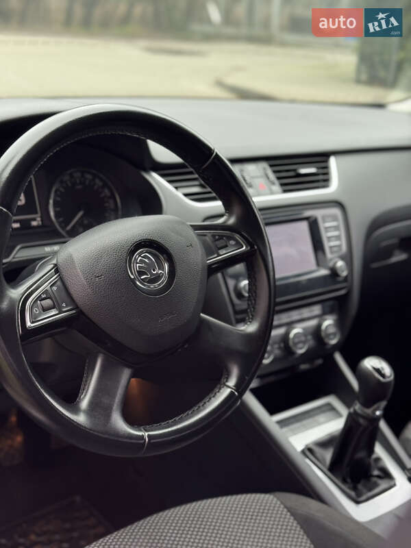 Універсал Skoda Octavia 2013 в Києві фото 24 Універсал Skoda Octavia 2013 в Києві