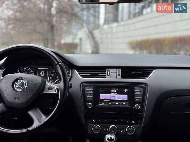 Універсал Skoda Octavia 2013 в Києві фото 27 Універсал Skoda Octavia 2013 в Києві